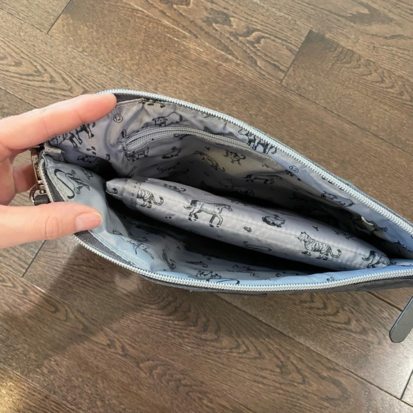 TWELVElittle Companion Water Resistant Pouch with Changing Pad NWOT - Picture 3 of 6